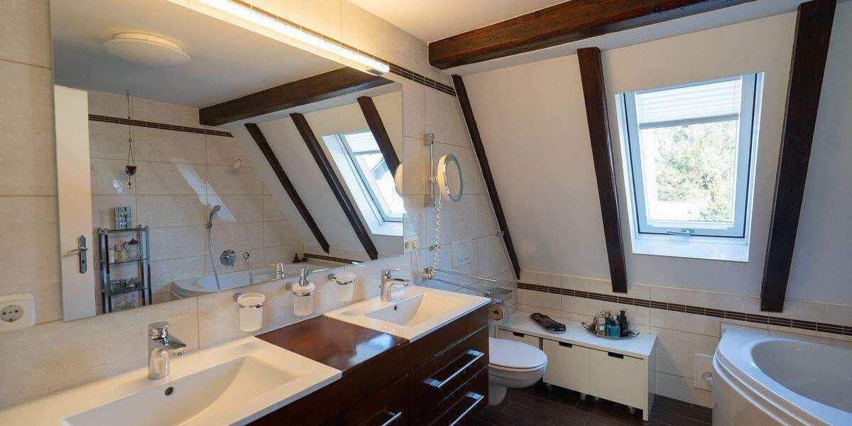 Doppelhaushälfte Unterhaching - 6 Zimmer, 282 m&sup2;, 1.490.000&euro; | Angebot:25700256