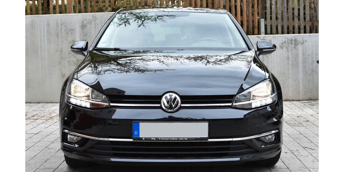 VW Golf 100.000 km 13.500 &euro; Balingen 72336