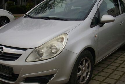 Opel Corsa 163.911 km 600 &euro; Regensburg 93055
