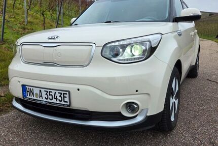 Kia Soul 91.000 km 9.400 &euro; Heilbronn 74076