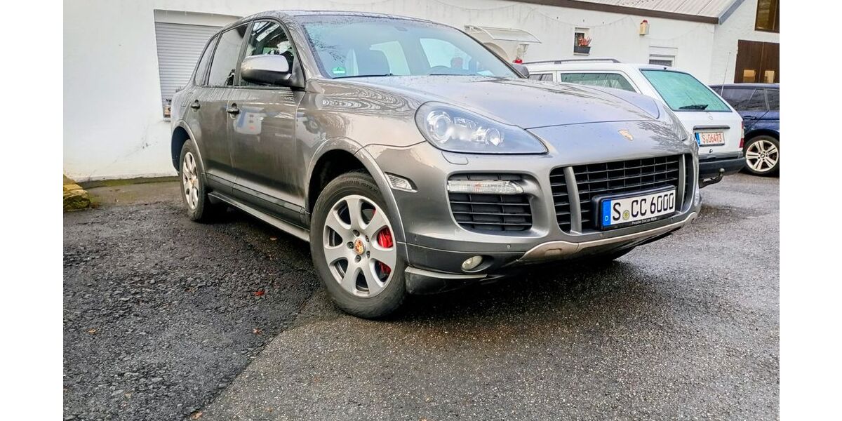 Porsche Cayenne 207.000 km 14.500 &euro; stuttgart 70567