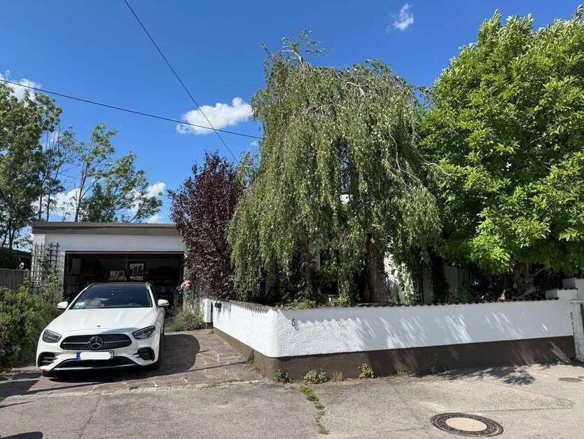 Haus zum Mieten in Grasbrunn 3.250 € 162 m²