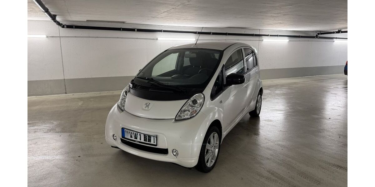 Peugeot iOn 9.595 km 6.649 &euro; Bad Nauheim 61231