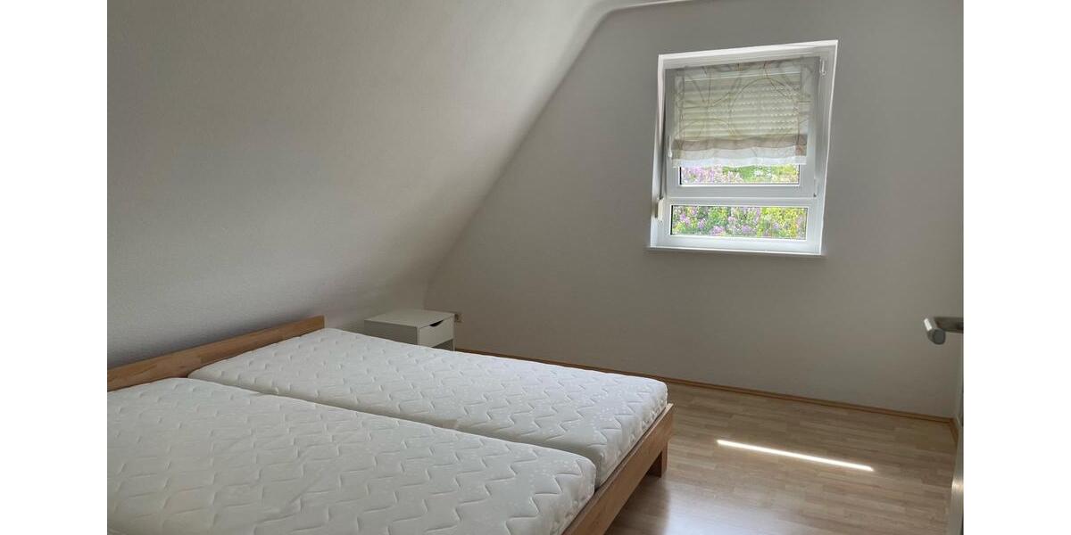 Doppelhaushälfte Trossingen - 4 Zimmer, 80 m&sup2;, 250.000&euro; | Angebot:26934431