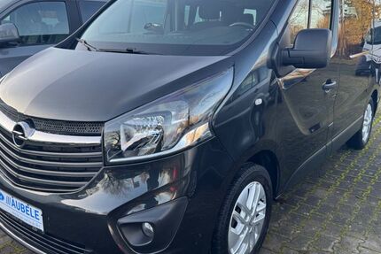 Opel Vivaro 130.900 km 16.490 &euro; Pfaffenhofen 89284