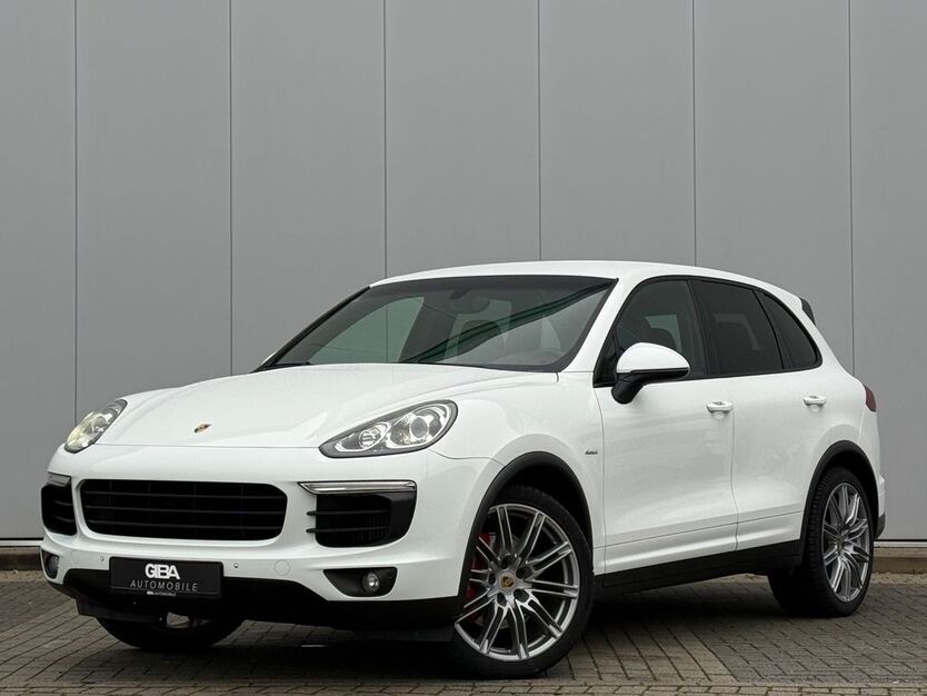 Porsche Cayenne 236.000 km 25.990 € Traunreut 83301