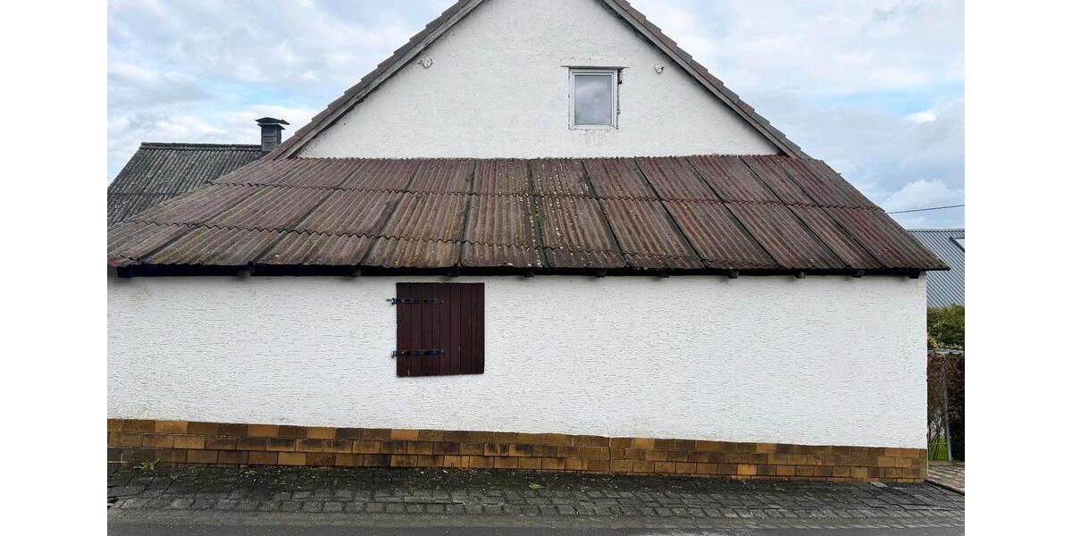 Einfamilienhaus Mehren - 8 Zimmer, 110 m&sup2;, 230.000&euro; | Angebot:27158207