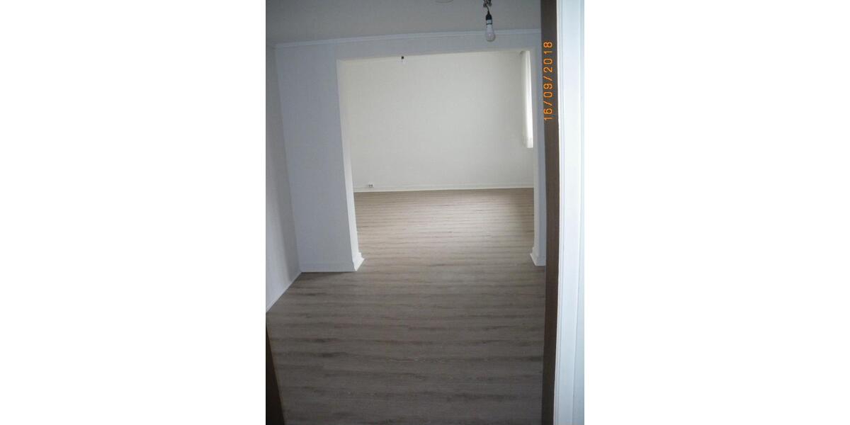 Doppelhaushälfte Holle - 6 Zimmer, 124 m&sup2;, 780&euro; | Angebot:26269261