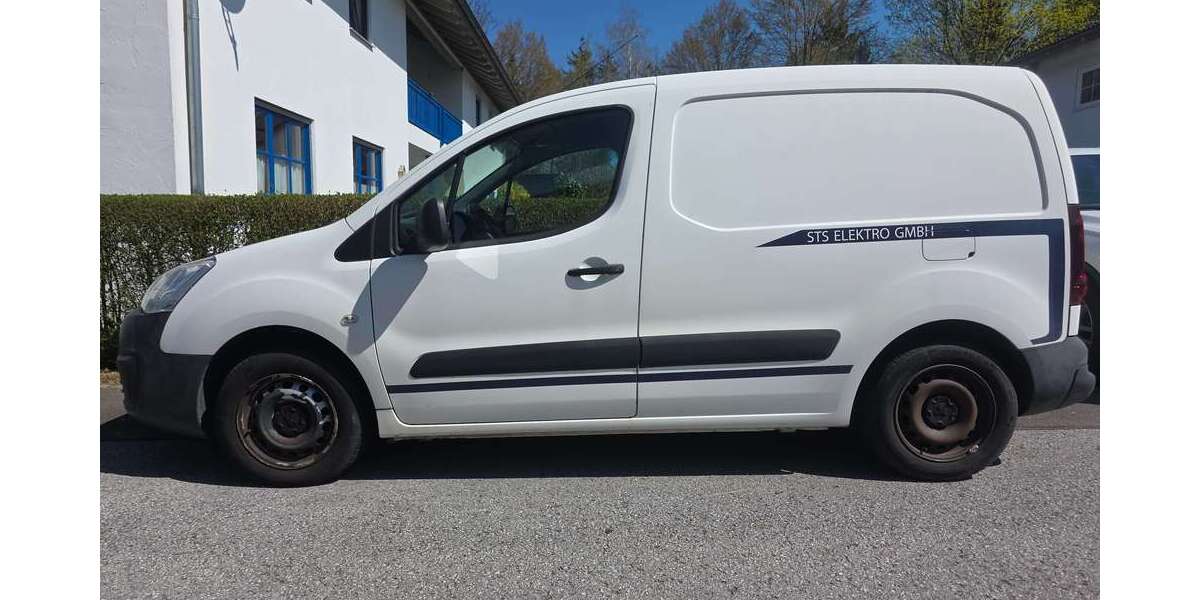 Peugeot Partner 154.055 km 4.300 &euro; Stephanskirchen 83071