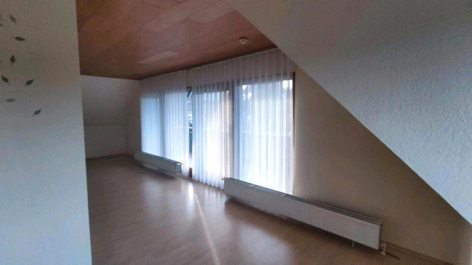 Dachgeschoßwohnung Flensburg Altstadt - 2 Zimmer, 84 m&sup2;, 950&euro; | Angebot:26316148
