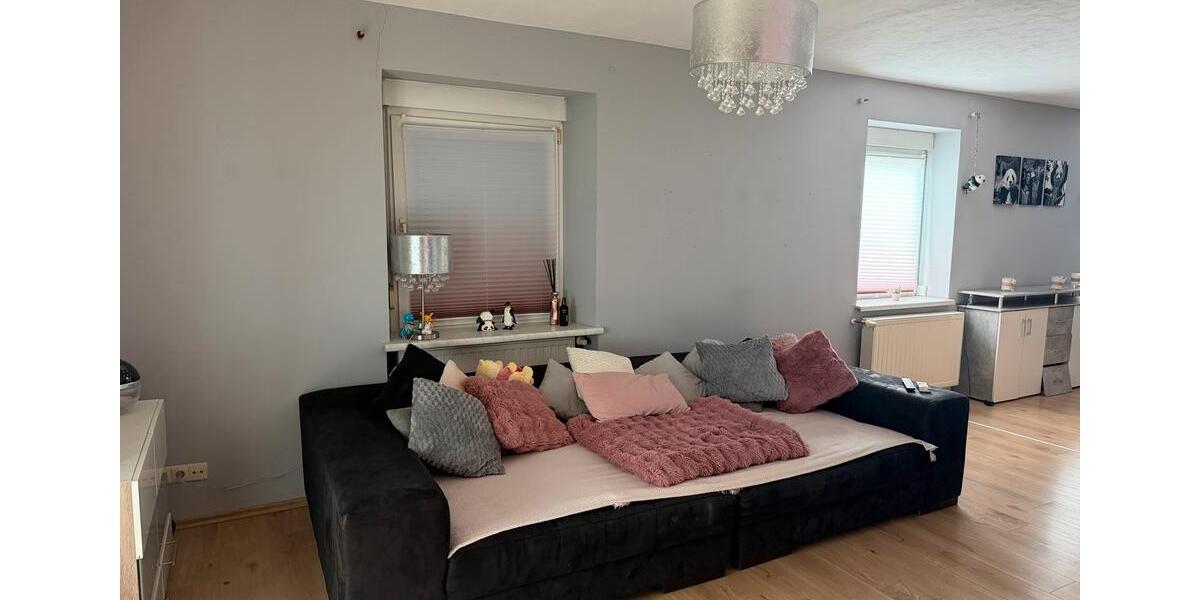 Etagenwohnung Eppelborn - 3 Zimmer, 80 m&sup2;, 730&euro; | Angebot:26293954