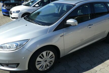 Ford Focus 67.200 km 11.800 &euro; Oderding 82398