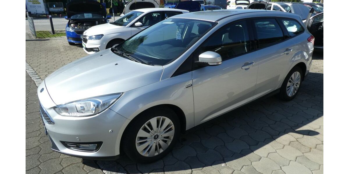 Ford Focus 67.200 km 11.800 &euro; Oderding 82398