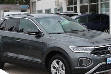 VW T-Roc 8.609 km 24.979 &euro; Limbach-Oberfrohna 09212