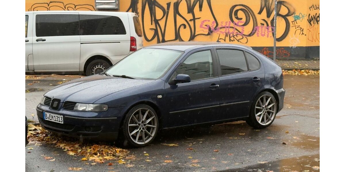 Seat Leon 130.000 km 6.300 &euro; Berlin 10319