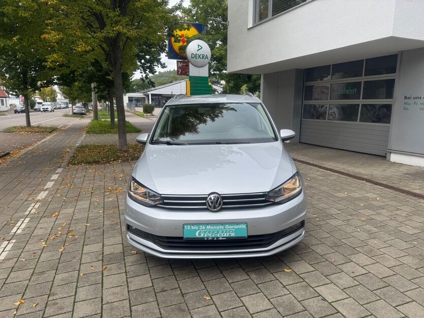 VW Touran 100.000 km 19.899 € Esslingen am Neckar 73733