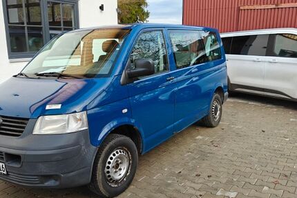 VW T5 Transporter 305.000 km 6.500 &euro; Fridolfing 83413
