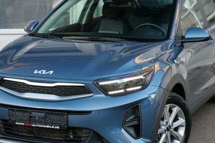 Kia Stonic 33.190 km 17.500 &euro; Gerlingen 70839