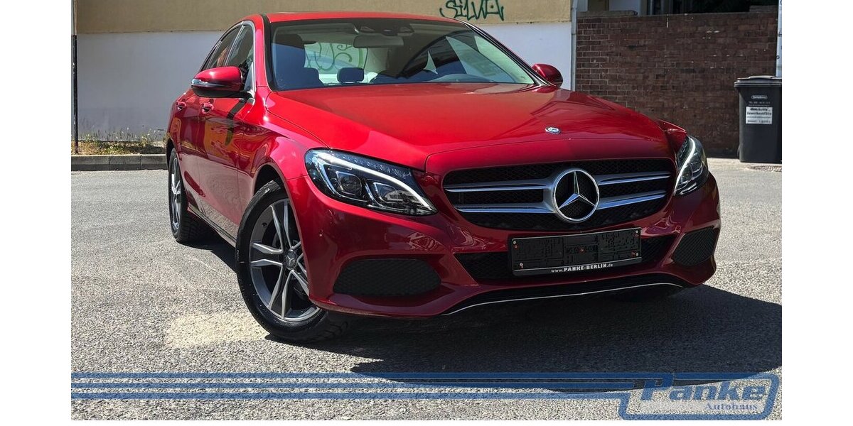Mercedes-Benz C 180 CGI Lim. Aut.*SchiebD*HUD*LED*PDC*Memo*SH 50.435 km 17.990 &euro; Berlin 13187