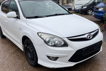 Hyundai i30 240.000 km 1.499 &euro; saarlouis 66740