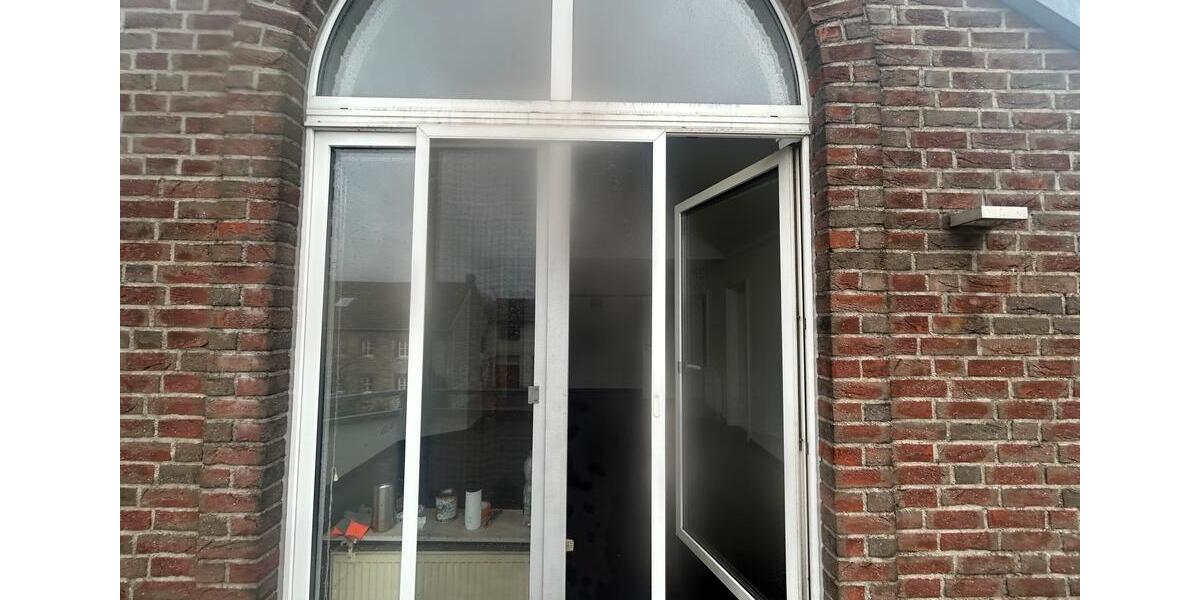 Dachgeschoßwohnung Aachen Aachen-Mitte - 3 Zimmer, 54 m&sup2;, 850&euro; | Angebot:26019137