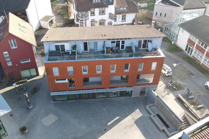 Modernes, klimatisiertes Stadthaus mit guter Energieeffizienz in