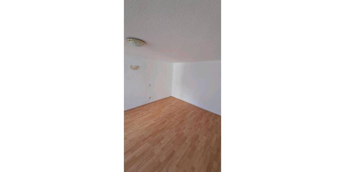 Erdgeschoßwohnung Ayl - 5 Zimmer, 130 m&sup2;, 850&euro; | Angebot:26359617