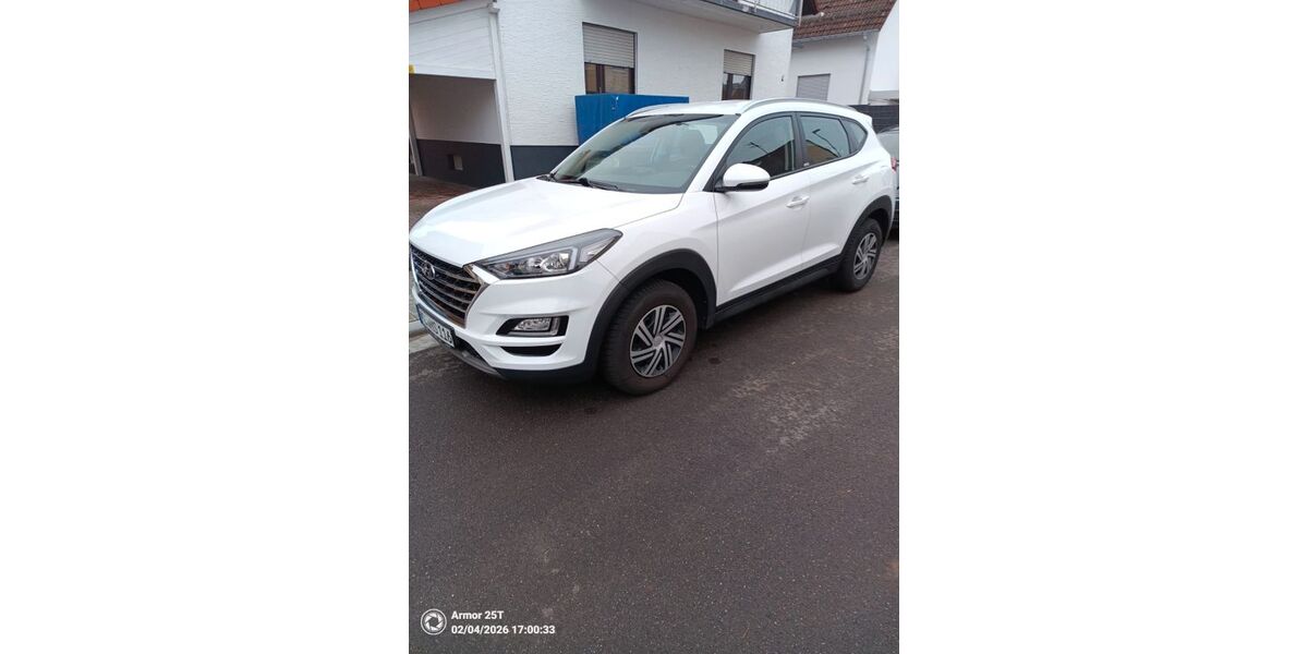 Hyundai TUCSON 58.000 km 17.000 &euro; Ramstein 66877