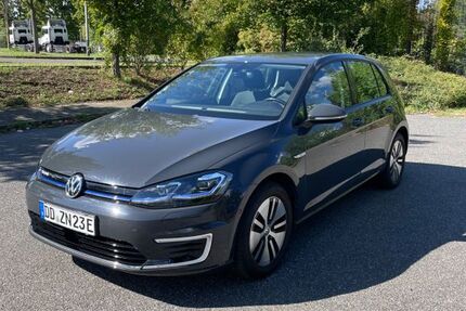 VW Golf 47.000 km 19.000 &euro; Dresden 01157