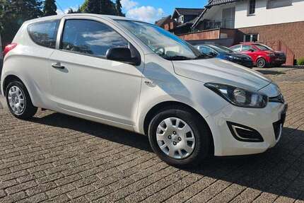 Hyundai i20 186.880 km 2.990 &euro; Oberhausen 46119