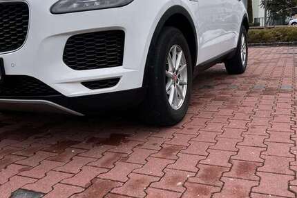 Jaguar E-Pace 203.000 km 17.350 &euro; Wörth am Main 63939