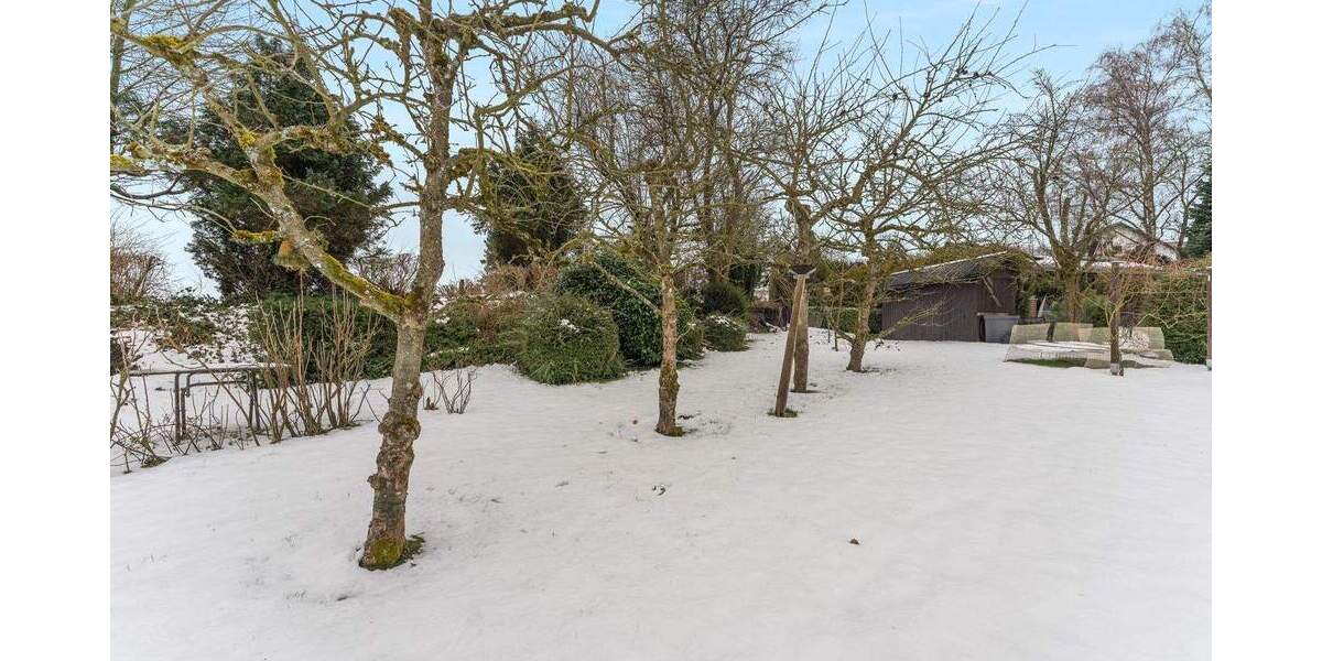 Mehrfamilienhaus, Wohnhaus Odenthal Hüttchen - 8 Zimmer, 251 m&sup2;, 399.000&euro; | Angebot:25387766