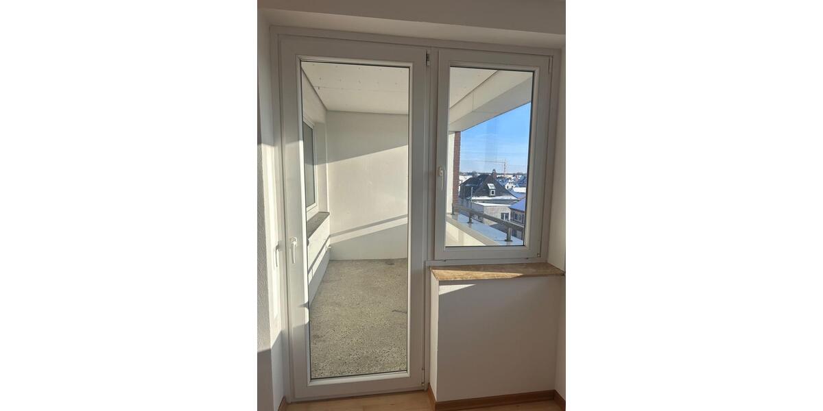 Licht. Lage. Lebensqualität – Wohnung mit Loggia & Aufzug 2 zimmer