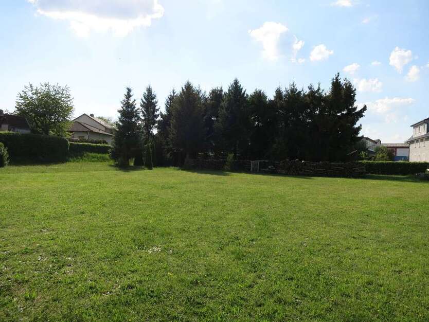 Grundstück zu verkaufen in Ebersdorf bei Coburg 200.000 € 2100 m²