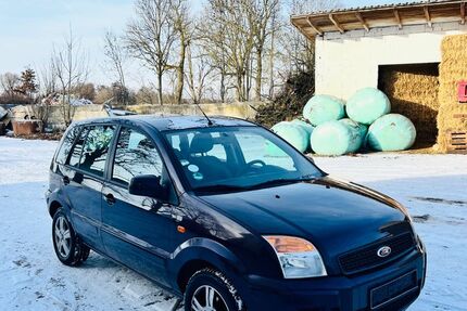 Ford Fusion 103.000 km 3.099 &euro; Neufahrn 85375