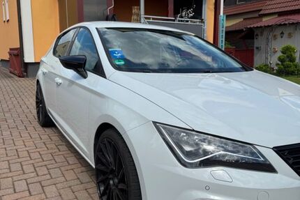 Seat Leon 198.700 km 10.990 &euro; Strullendorf 96129