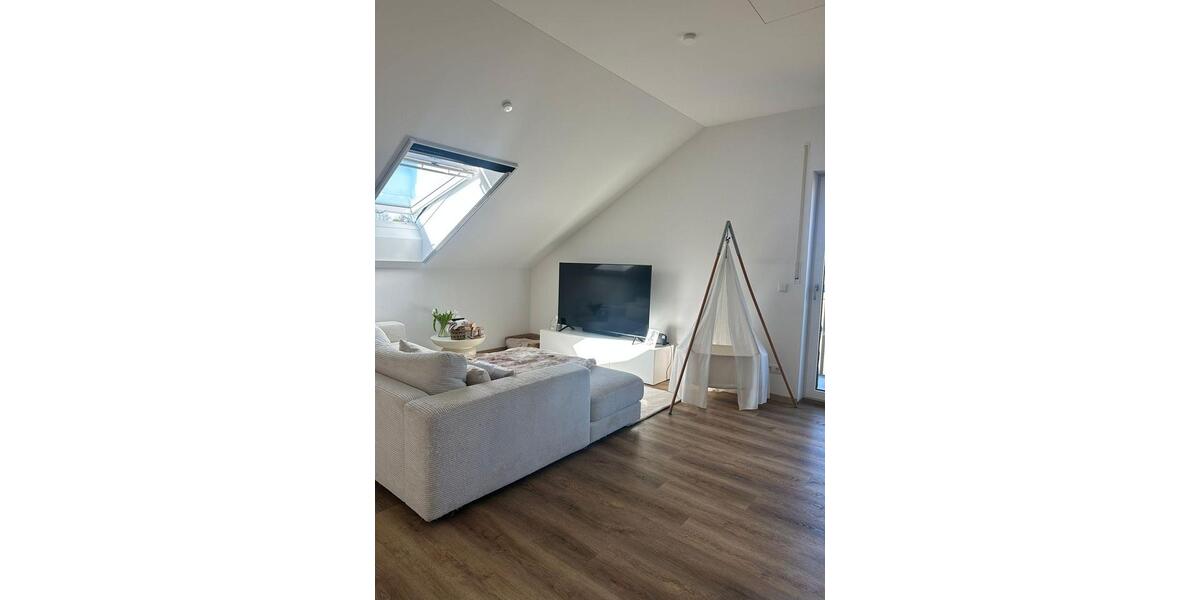 Dachgeschoßwohnung Heldenstein - 2 Zimmer, 73 m&sup2;, 950&euro; | Angebot:26322276