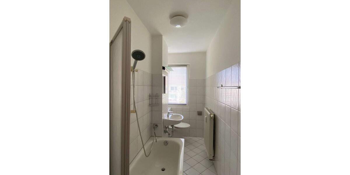 Etagenwohnung Gera Debschwitz - 2 Zimmer, 48 m&sup2;, 59.950&euro; | Angebot:25245388