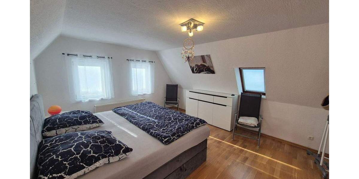 Doppelhaushälfte Sternberg - 5 Zimmer, 137 m&sup2;, 229.000&euro; | Angebot:25663710