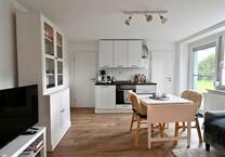 Freie 1,5-Zimmer-Wohnung mit Terasse und Garten - ruhig & zentral