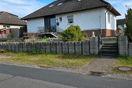 Haus Hambühren - 6 Zimmer, 200 m&sup2;, 1.500&euro; | Angebot:26375609