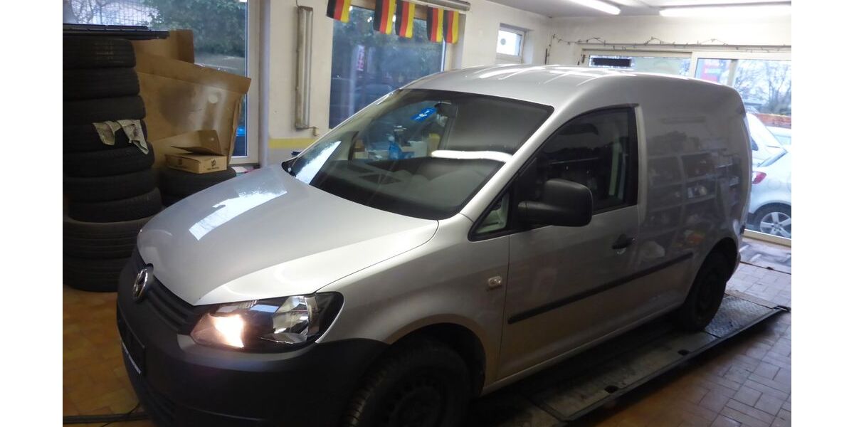VW Caddy 199.500 km 8.990 &euro; Wolfsburg/Vorsfelde 38448