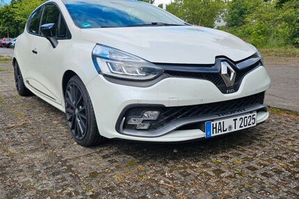 Renault Clio 78.000 km 16.995 &euro; Halle (Saale) 06116
