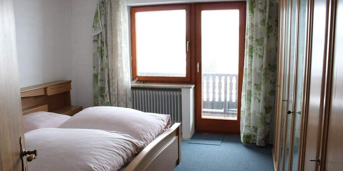 Einfamilienhaus Waldmünchen Kritzenast - 1 Zimmer, 171 m&sup2;, 238.000&euro; | Angebot:25690958