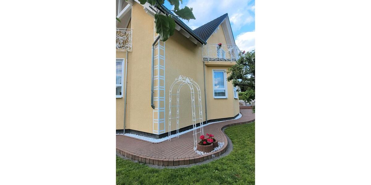 Einfamilienhaus Breidenbach - 8 Zimmer, 207 m&sup2;, 470.000&euro; | Angebot:26539621