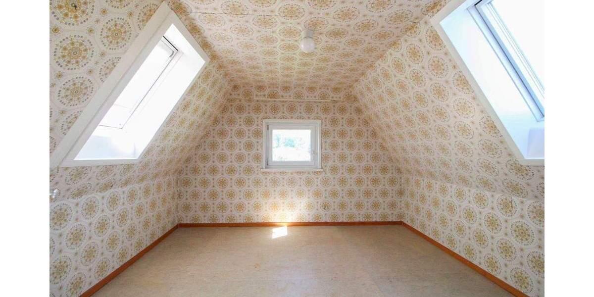 Mehrfamilienhaus, Wohnhaus Stuttgart Botnang - 9 Zimmer, 204 m&sup2;, 1.200.000&euro; | Angebot:25472277