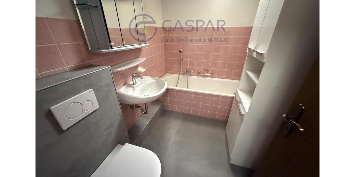 Wärmepumpe, Photovoltaik, Wallbox, Einbauküche und noch mehr in Lendersdorf 4 zimmer