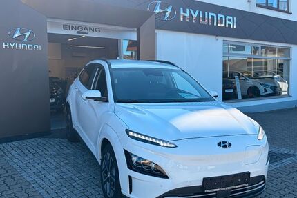 Hyundai KONA 35.500 km 22.890 &euro; Emmendingen-Kollmarsreute 79312