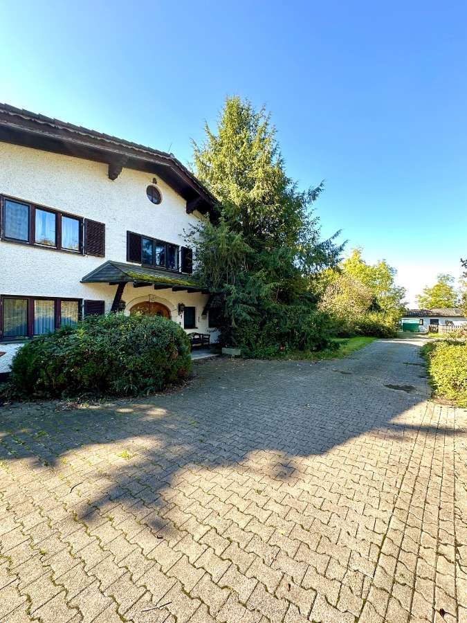 Büro in Aldersbach 2.299.000 € 300 m²