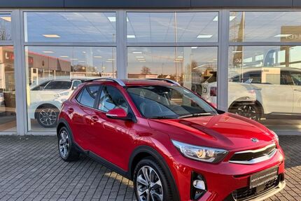 Kia Stonic 85.000 km 15.490 &euro; Dinslaken 46539